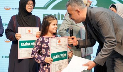 Eminevim, Bursa'da tapu dağıttı