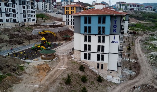 Balıkesir Altıeylül'de anahtar teslim heyecanı devam ediyor