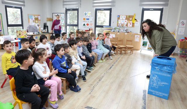 Bursa Nilüfer'de miniklere geri dönüşüm eğitimi