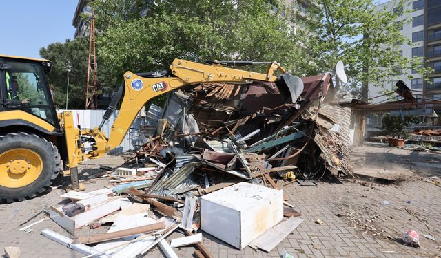 1050 Konutlar'daki yeşil alan işgalden kurtarıldı