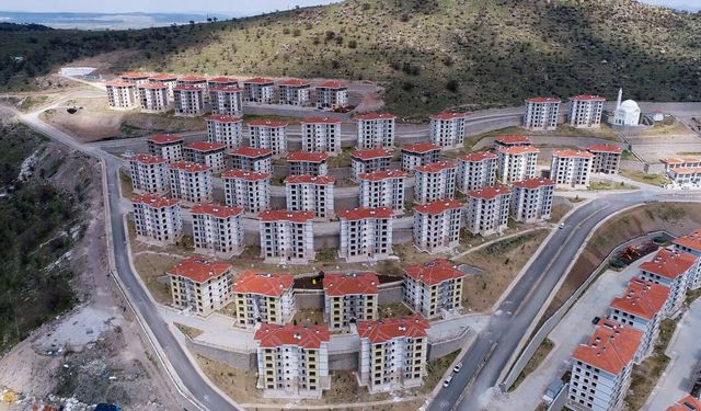 Afyonkarahisar Merkez'de 247 sosyal konut teslim ediliyor