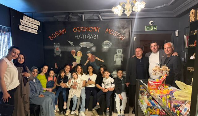 TARİHİ OYUNCAKLAR ARASINDA ÖZEL ÇOCUKLARA UNUTULMAZ GÜN!