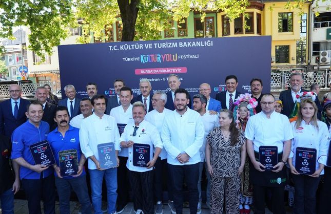 BURSA, KÜLTÜR VE SANATIN TÜRKİYE’DEKİ BULUŞMA NOKTASI OLDU