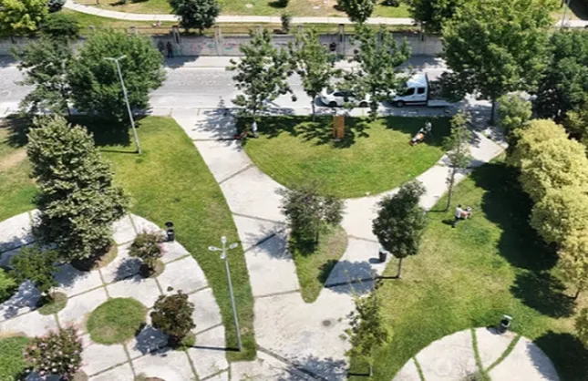 İstanbul Beylikdüzü'nde parklar yenileniyor yaşam alanları güzelleşiyor