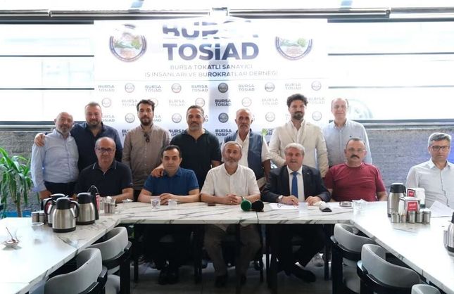 "DİL BİRLİĞİ, EL BİRLİĞİ VE TÜRKİYE BİRLİKTELİĞİ" HEDEFİYLE BURSA TOSİAD SAHNEYE ÇIKTI