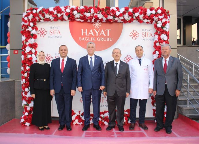 TİCARET BAKANI PROF. DR. ÖMER BOLAT “SAĞLIK TURİZMİNE DESTEĞİMİZİ ARTIRIYORUZ”