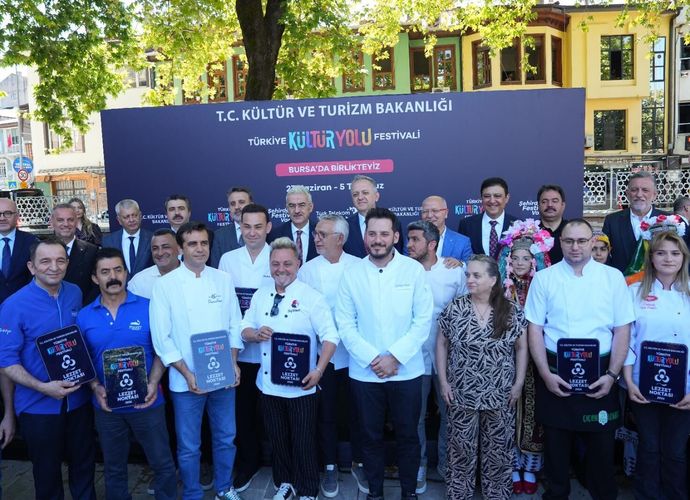 BURSA, KÜLTÜR VE SANATIN TÜRKİYE’DEKİ BULUŞMA NOKTASI OLDU