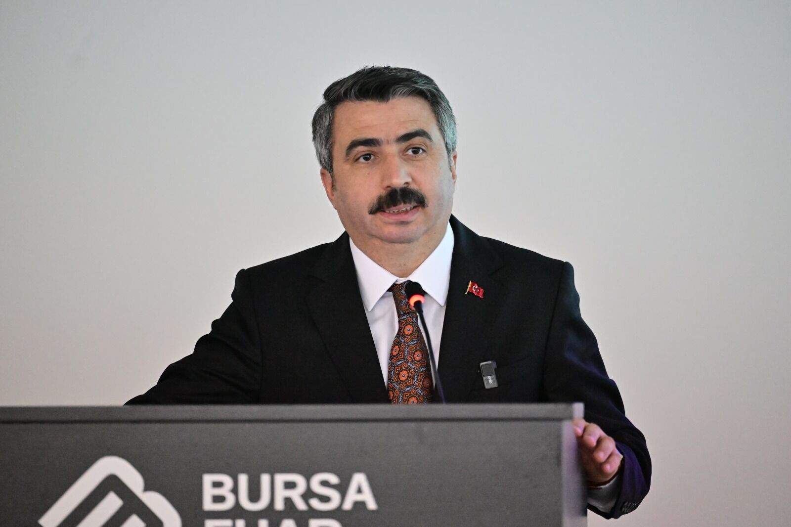 Yb 4 (1)